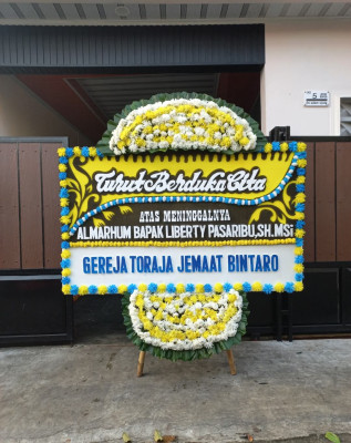 Papan Bunga Duka di Tanjung Tongah