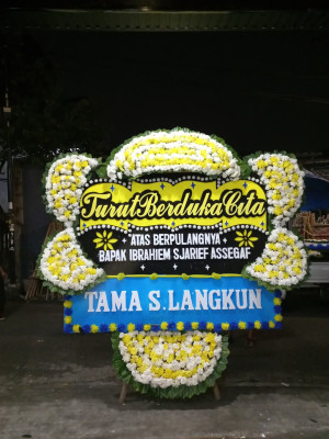 Papan Bunga Duka di Tanjung Tongah